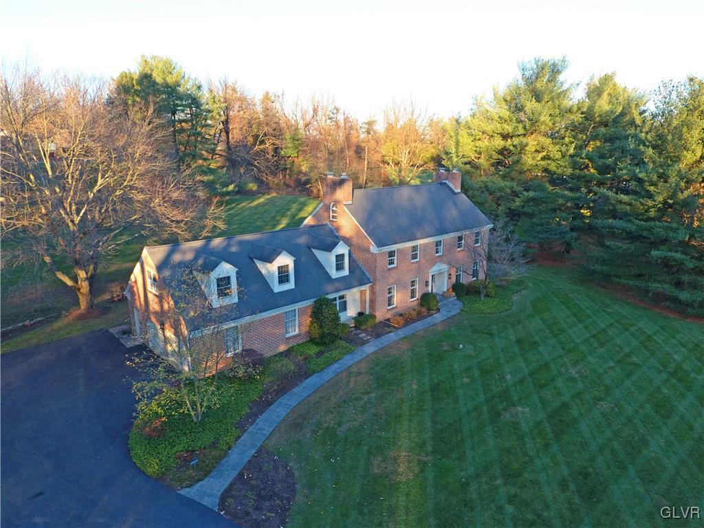 2455 Riverbend Road Allentown, PA 18103 - Photo 2 of 44 Gallery Image 2