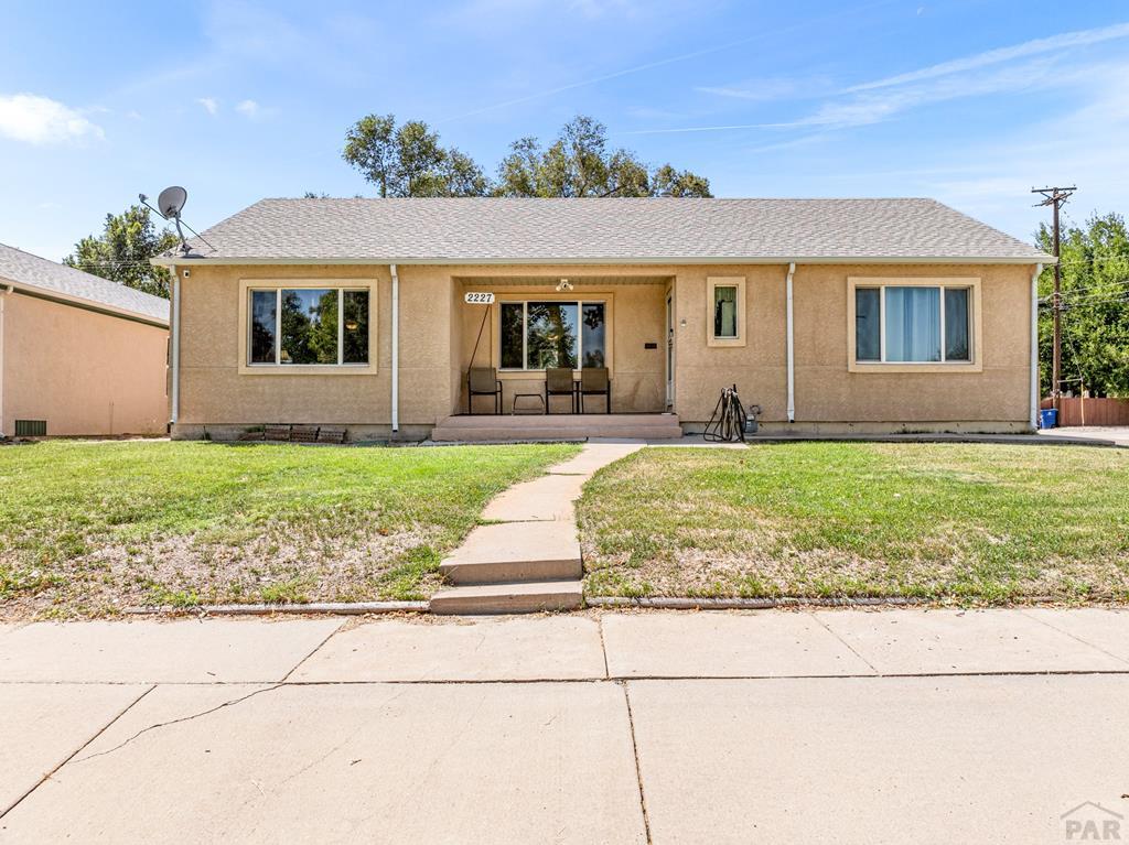 2227 Coronado Road Pueblo, CO 81003 - Photo 1 of 30