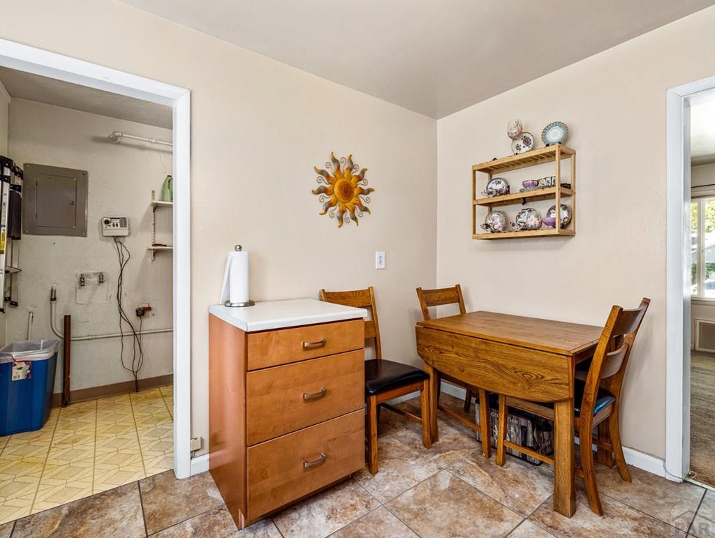 2227 Coronado Road Pueblo, CO 81003 - Photo 14 of 30