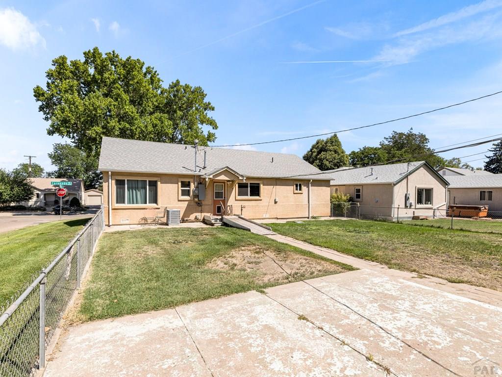 2227 Coronado Road Pueblo, CO 81003 - Photo 24 of 30