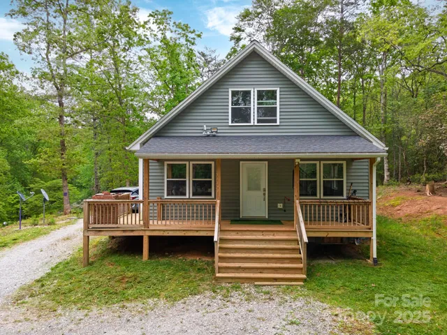 $355,000 | 48 Rose Creek Cove Road, Franklin, NC 28734