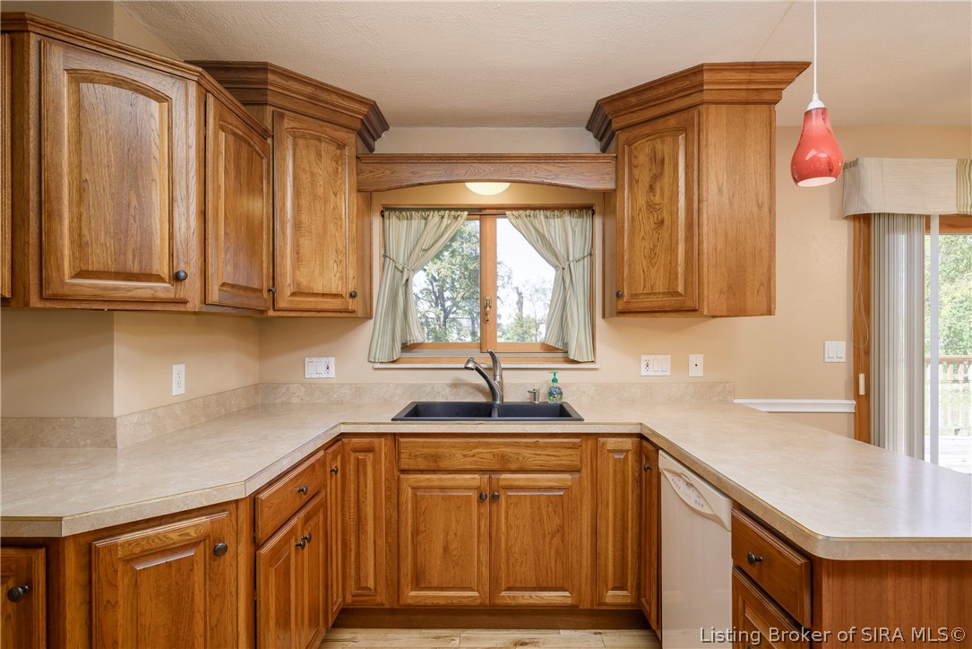 8501 Dillon Road Charlestown, IN 47111 - Photo 12 of 60 Gallery Image 12