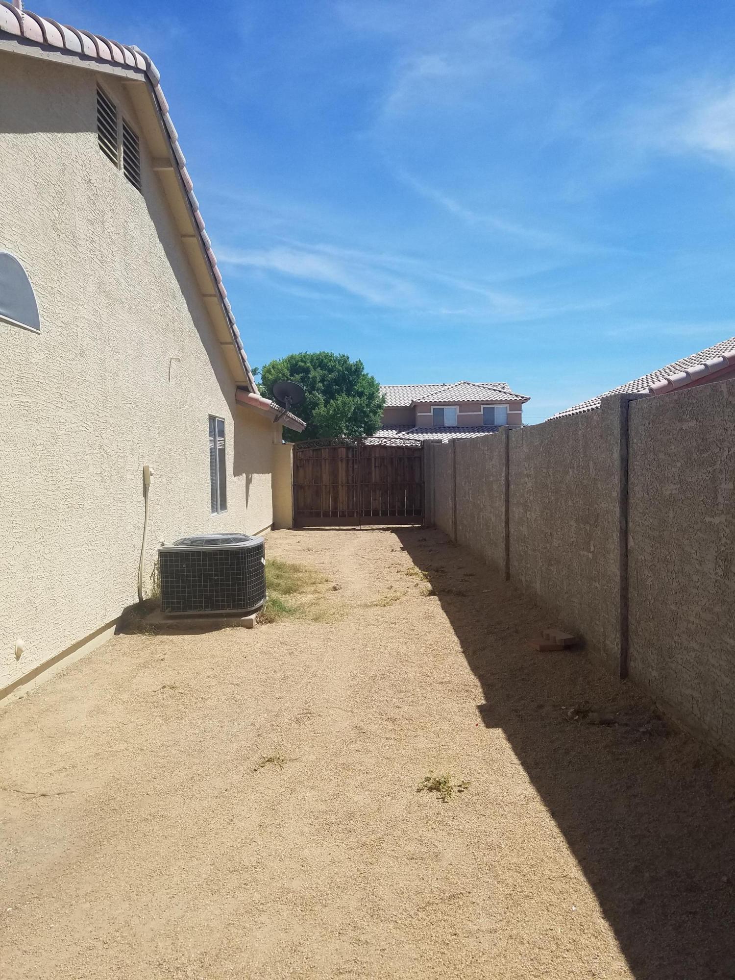 8568 West Granada Road Phoenix, AZ 85037 - Photo 7 of 8 20170426_140924