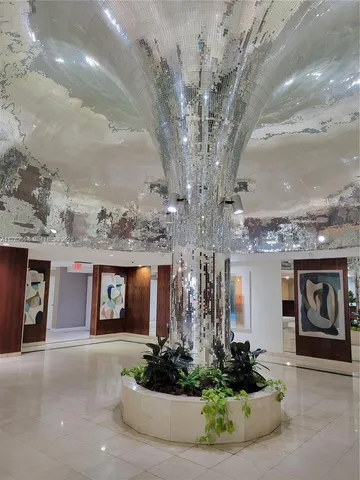 $550,000 | 2655 Collins Avenue, Unit 1906, Miami Beach, FL 33140