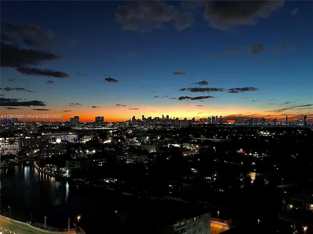 $550,000 | 2655 Collins Avenue, Unit 1906, Miami Beach, FL 33140