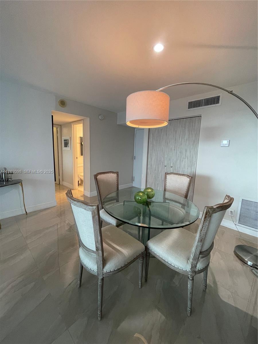 2655 Collins Avenue, Unit 1906 Miami Beach, FL 33140 - Photo 6 of 35 Dinning area to eat