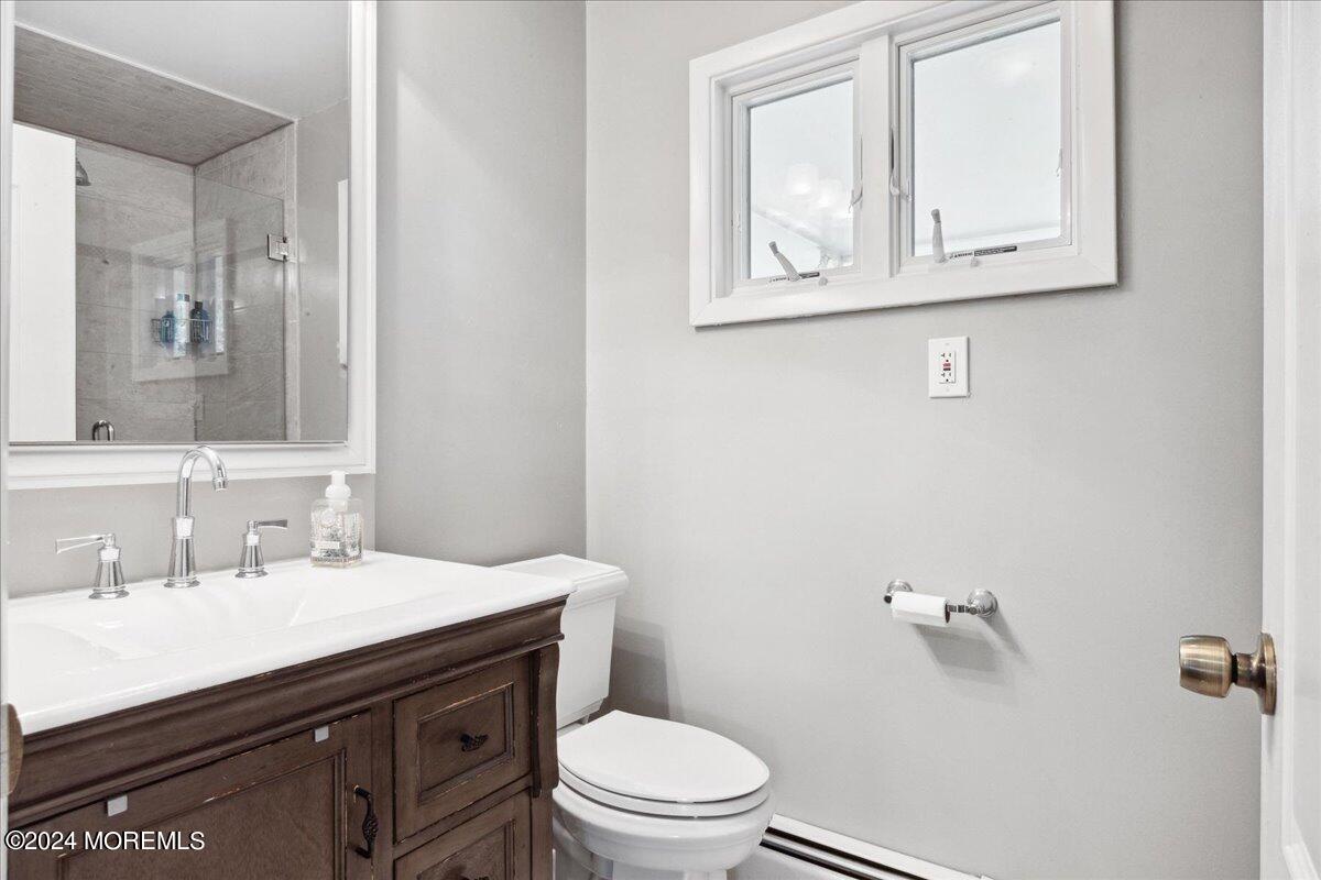 206 Dutch Lane Road Freehold, NJ 07728 - Photo 17 of 45 17-206 Dutch Lane Rd, Freehold, NJ-17