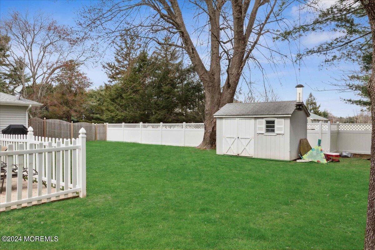 206 Dutch Lane Road Freehold, NJ 07728 - Photo 36 of 45 33-206 Dutch Lane Rd, Freehold, NJ-33