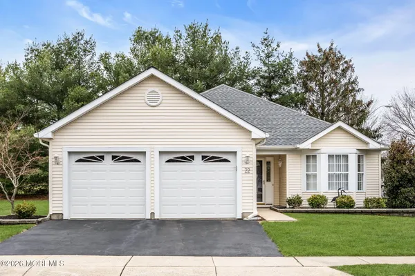 $397,000 | 22 Woodspring Lane, Whiting, NJ 08759