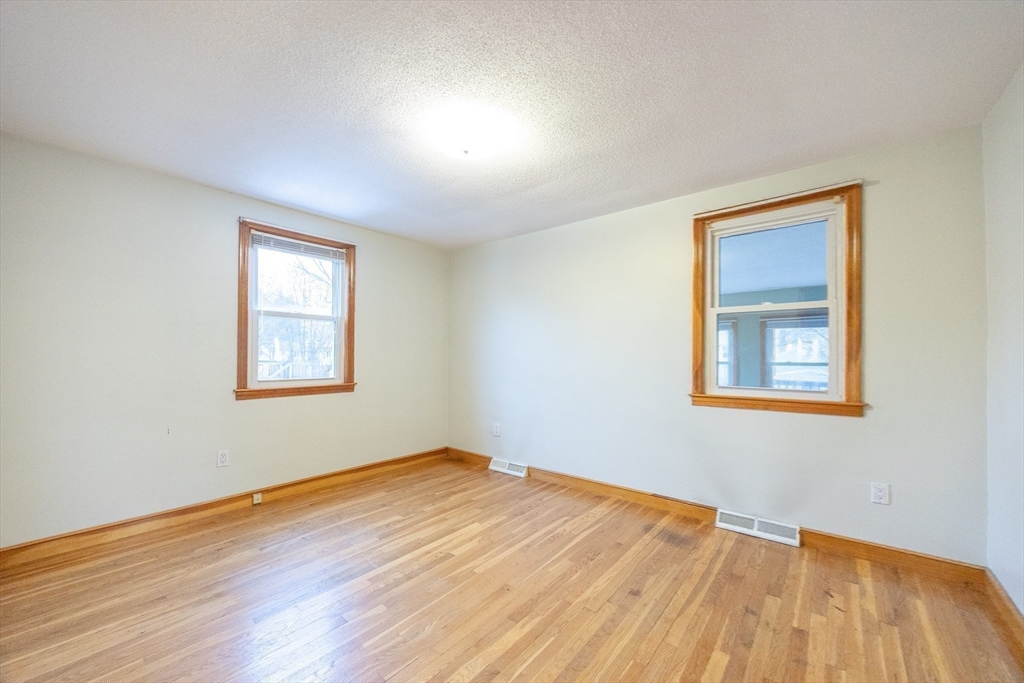 52 Audubon Road Norwood, MA 02062 - Photo 15 of 34