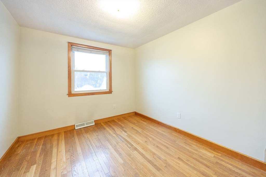 52 Audubon Road Norwood, MA 02062 - Photo 21 of 34