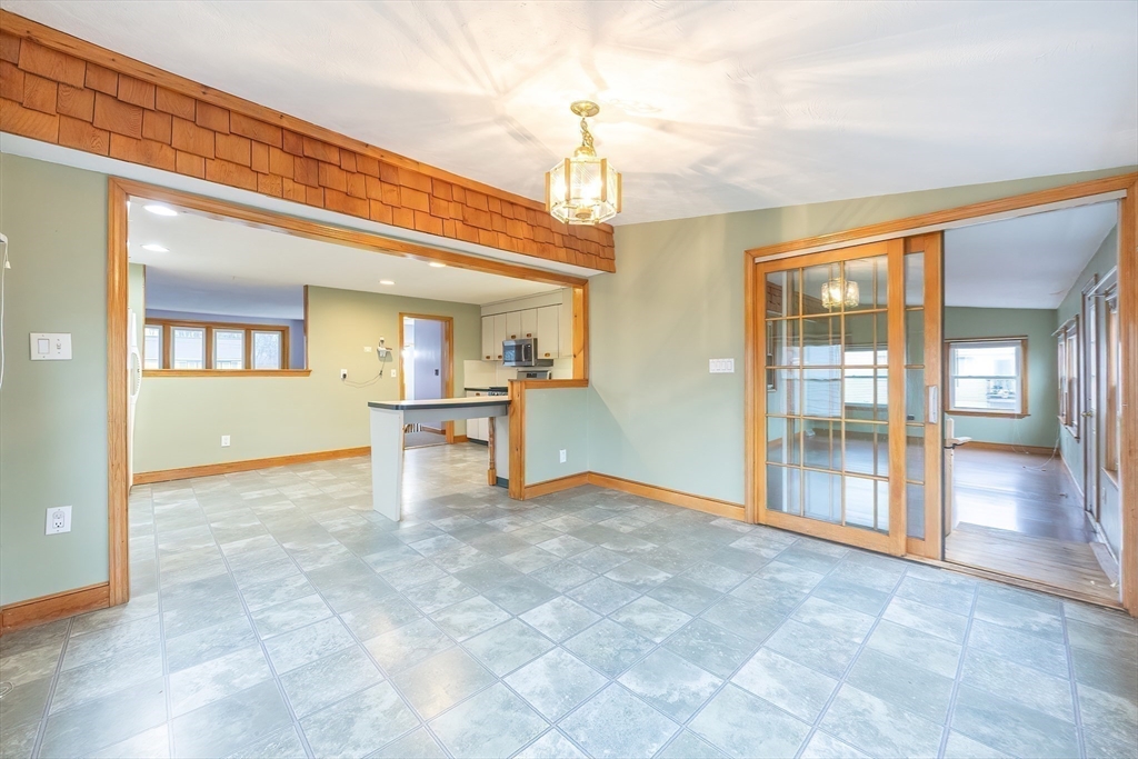 52 Audubon Road Norwood, MA 02062 - Photo 10 of 34