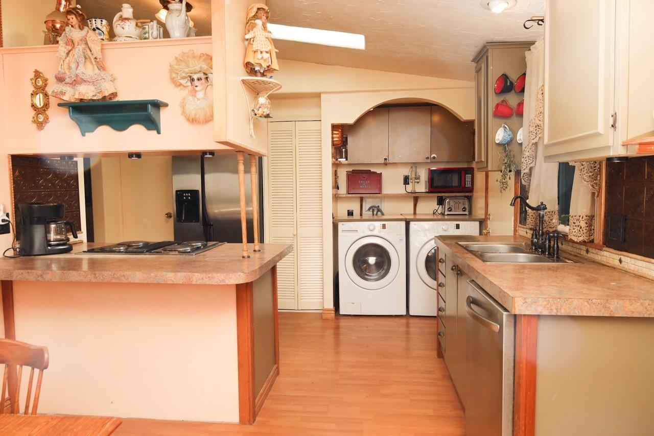 3925 East Farwell Road, Unit 6 Mead, WA 99021 - Photo 7 of 11 Gallery Image 7