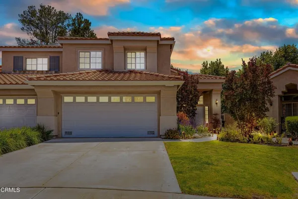 $1,079,500 | 146 Symphony Lane, Oak Park, CA 91377