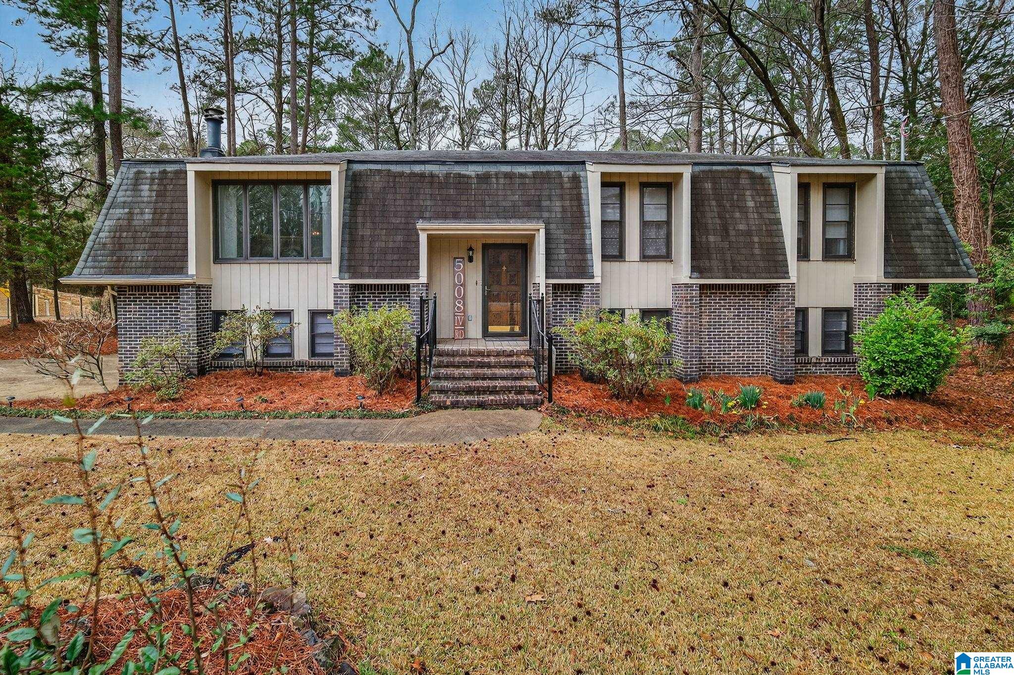 5008 Indian Valley Road Birmingham, AL 35244 - Photo 3 of 61