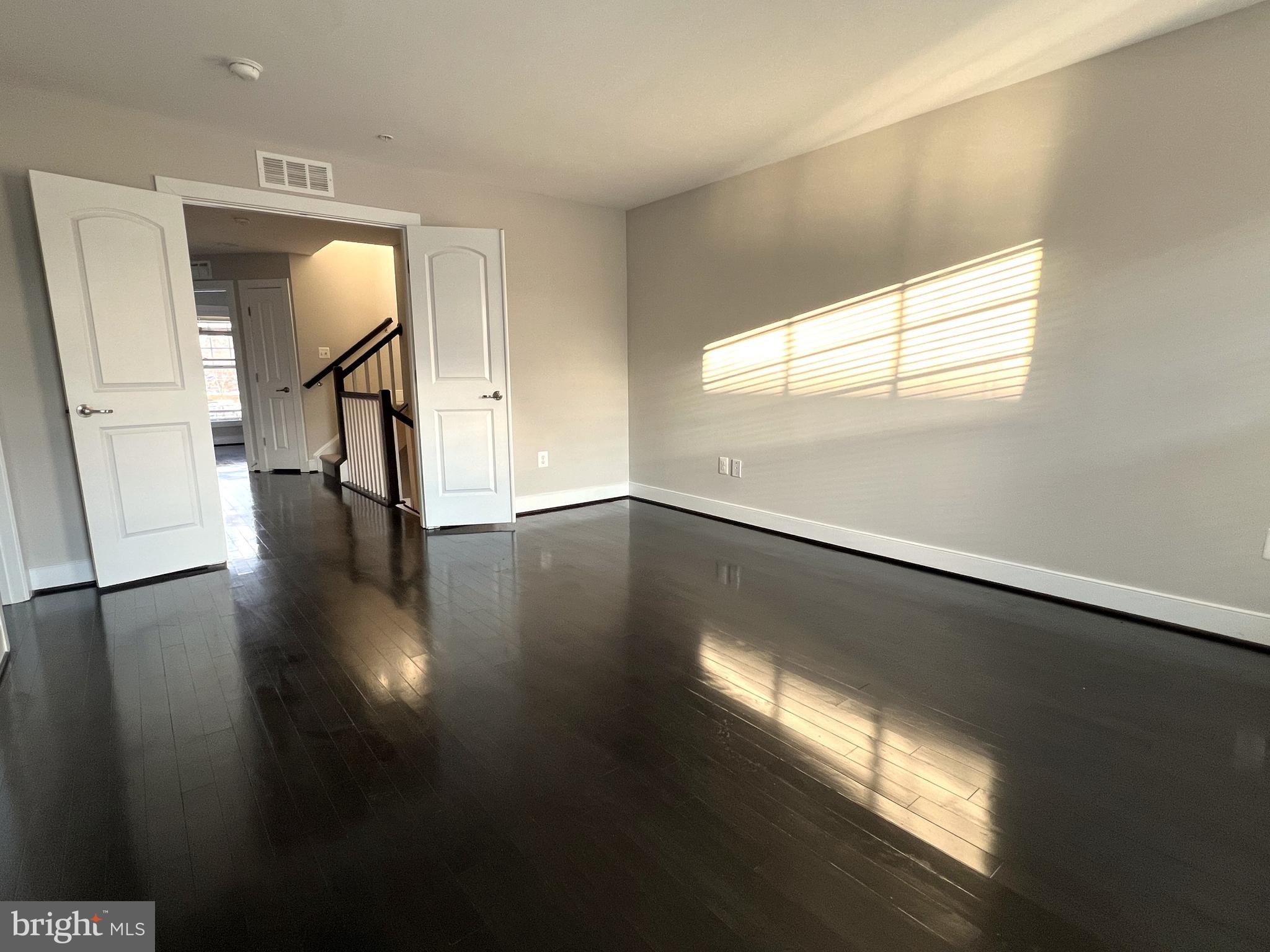 309 Hendrix Avenue Gaithersburg, MD 20878 - Photo 17 of 35