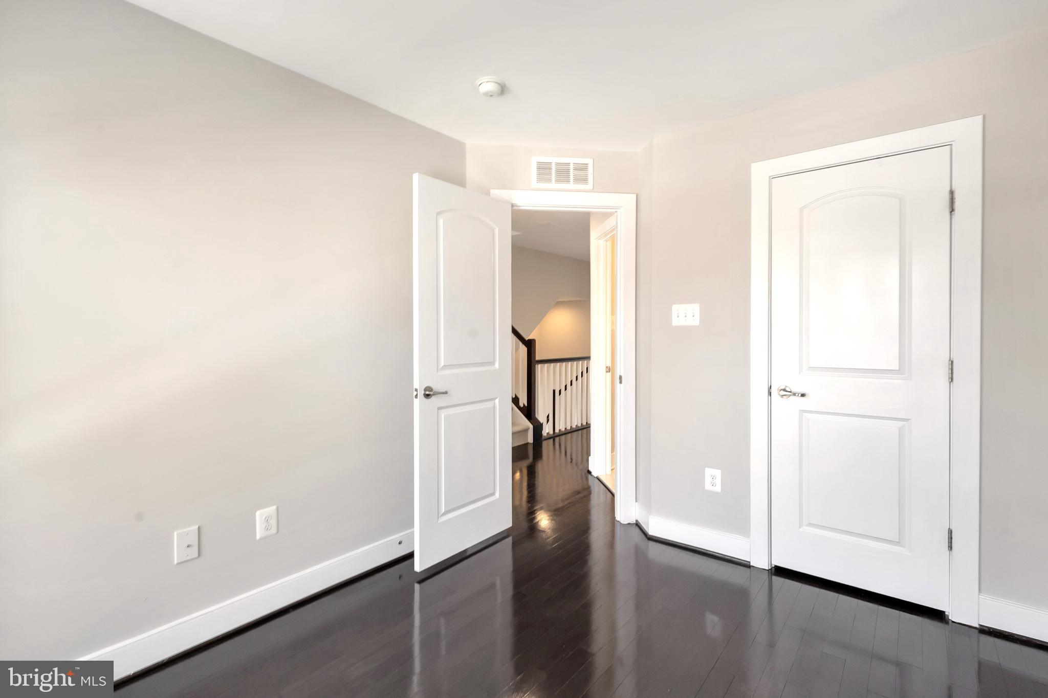 309 Hendrix Avenue Gaithersburg, MD 20878 - Photo 26 of 35