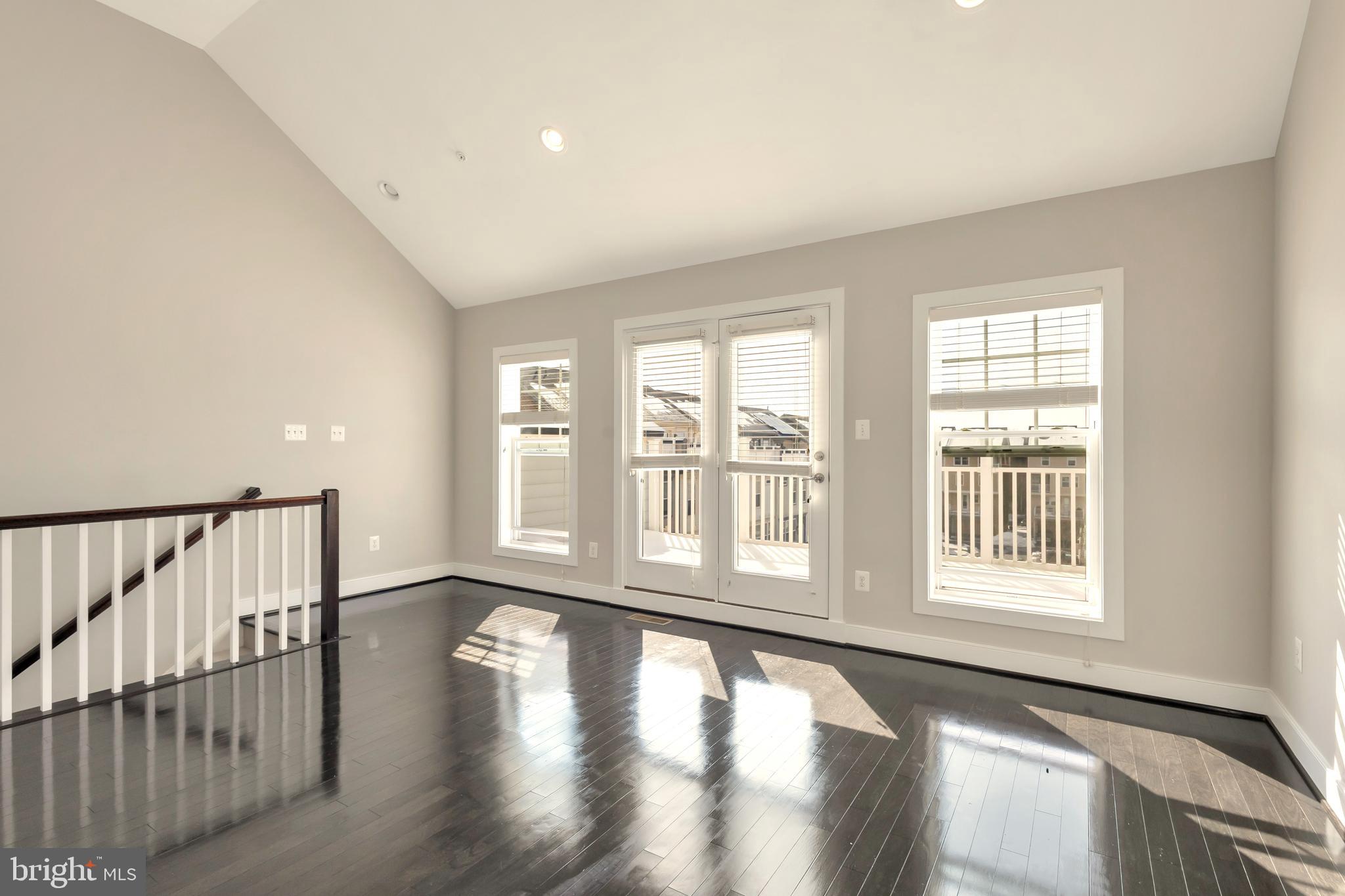 309 Hendrix Avenue Gaithersburg, MD 20878 - Photo 28 of 35