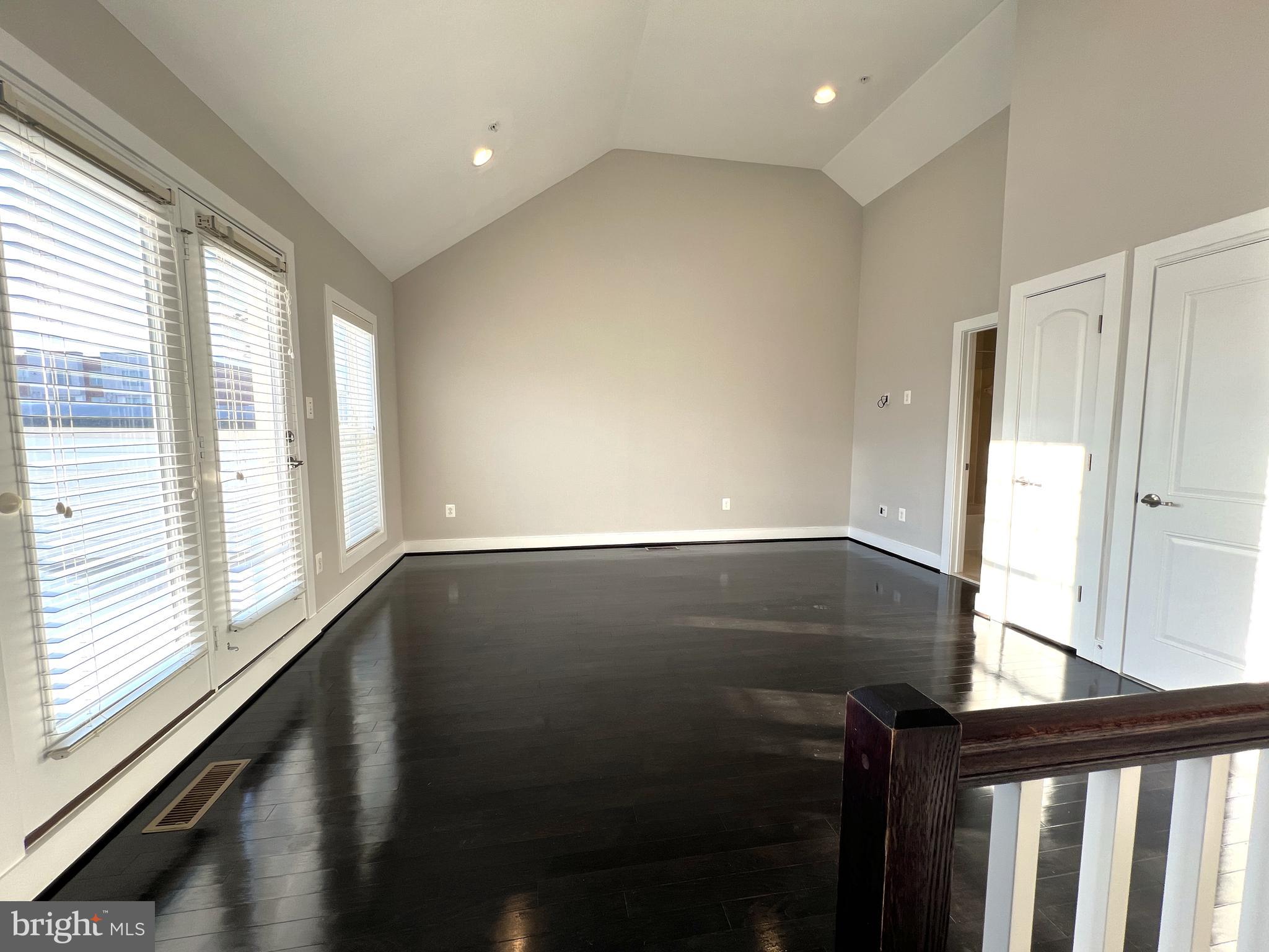309 Hendrix Avenue Gaithersburg, MD 20878 - Photo 31 of 35
