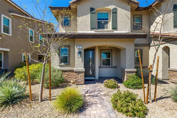 $472,400 | 12 Kimberlite Drive, Henderson, NV 89011