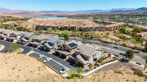$472,400 | 12 Kimberlite Drive, Henderson, NV 89011