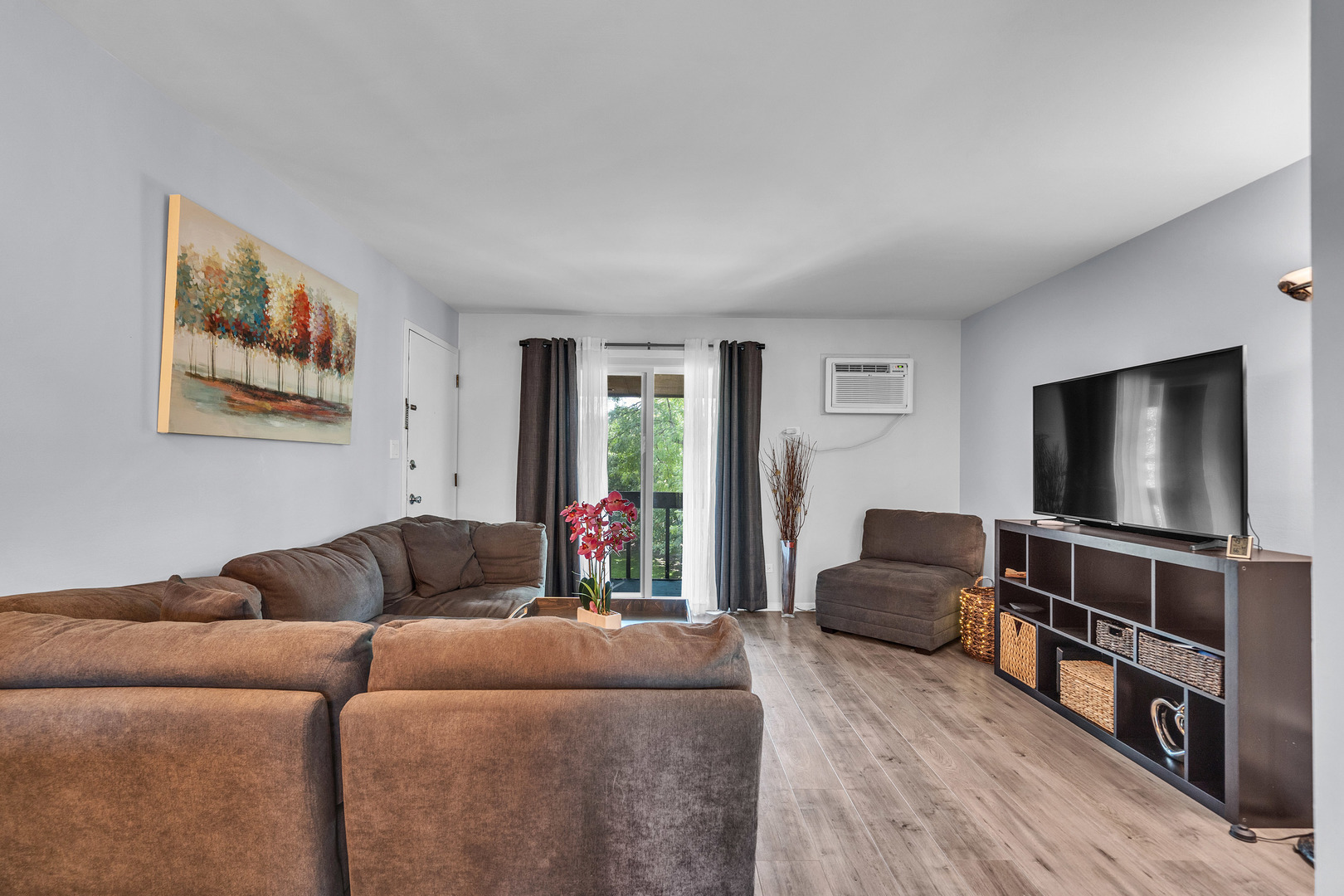 672 Daisy Lane, Unit 312 Roselle, IL 60172 - Photo 12 of 32