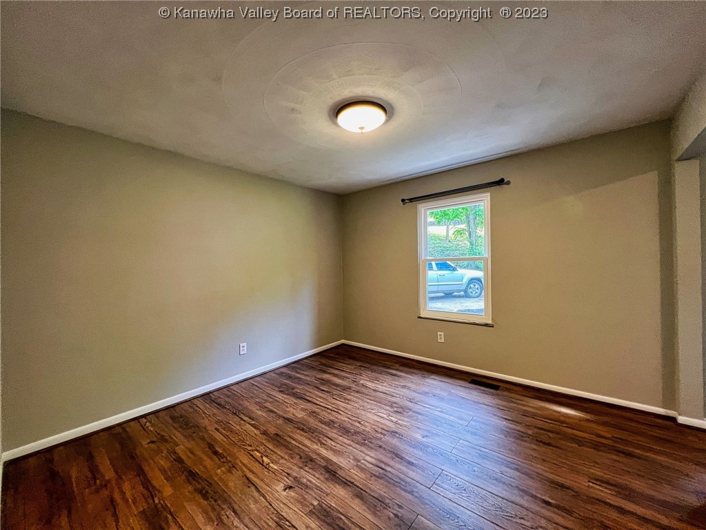 1719 Shadybrook Road Charleston, WV 25314 - Photo 8 of 50 Gallery Image 8