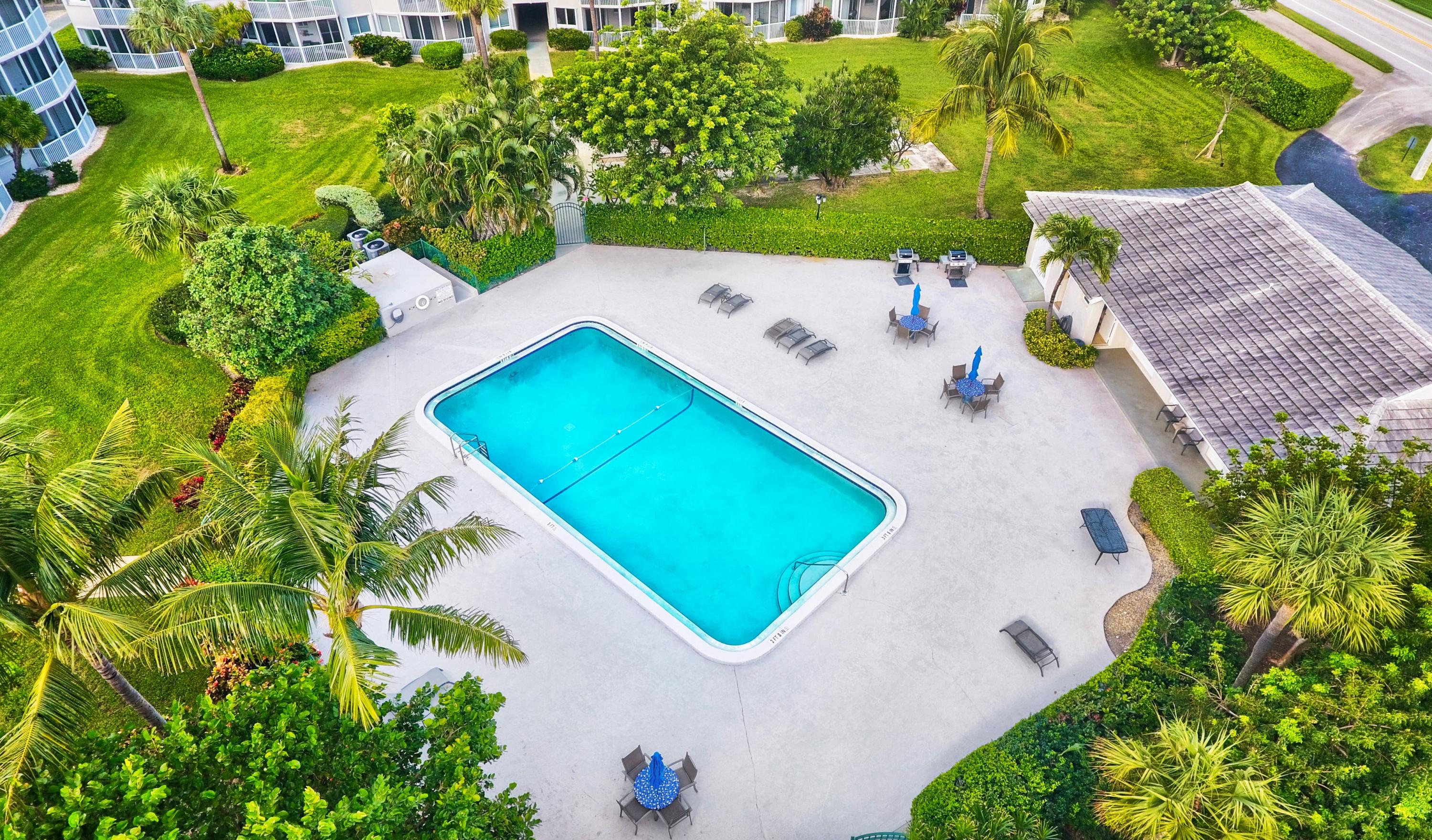 2760 Banyan Road, Unit 31A Boca Raton, FL 33432 - Photo 16 of 22 2760 banyan community pool