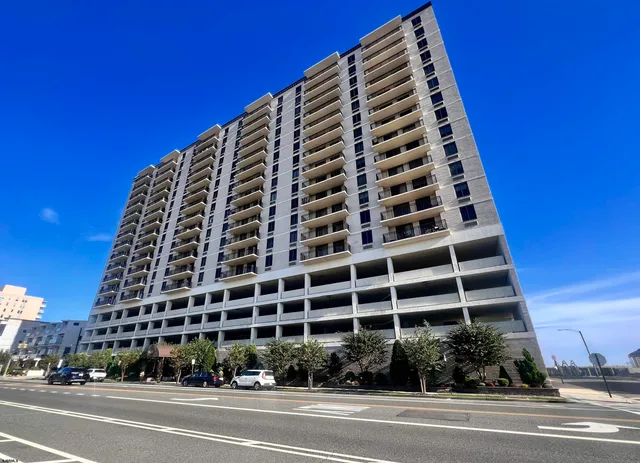 a view of a tall building