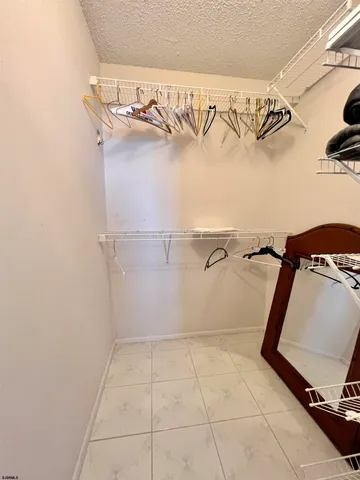 a view of utility room