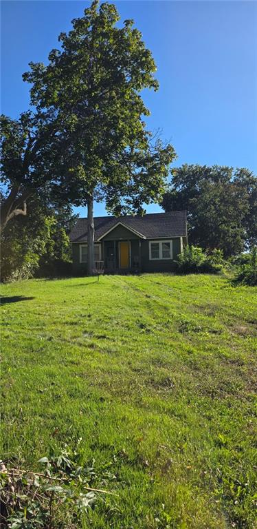 8145 Holmes Road Kansas City, MO 64131 - Photo 3 of 11 Gallery Image 3