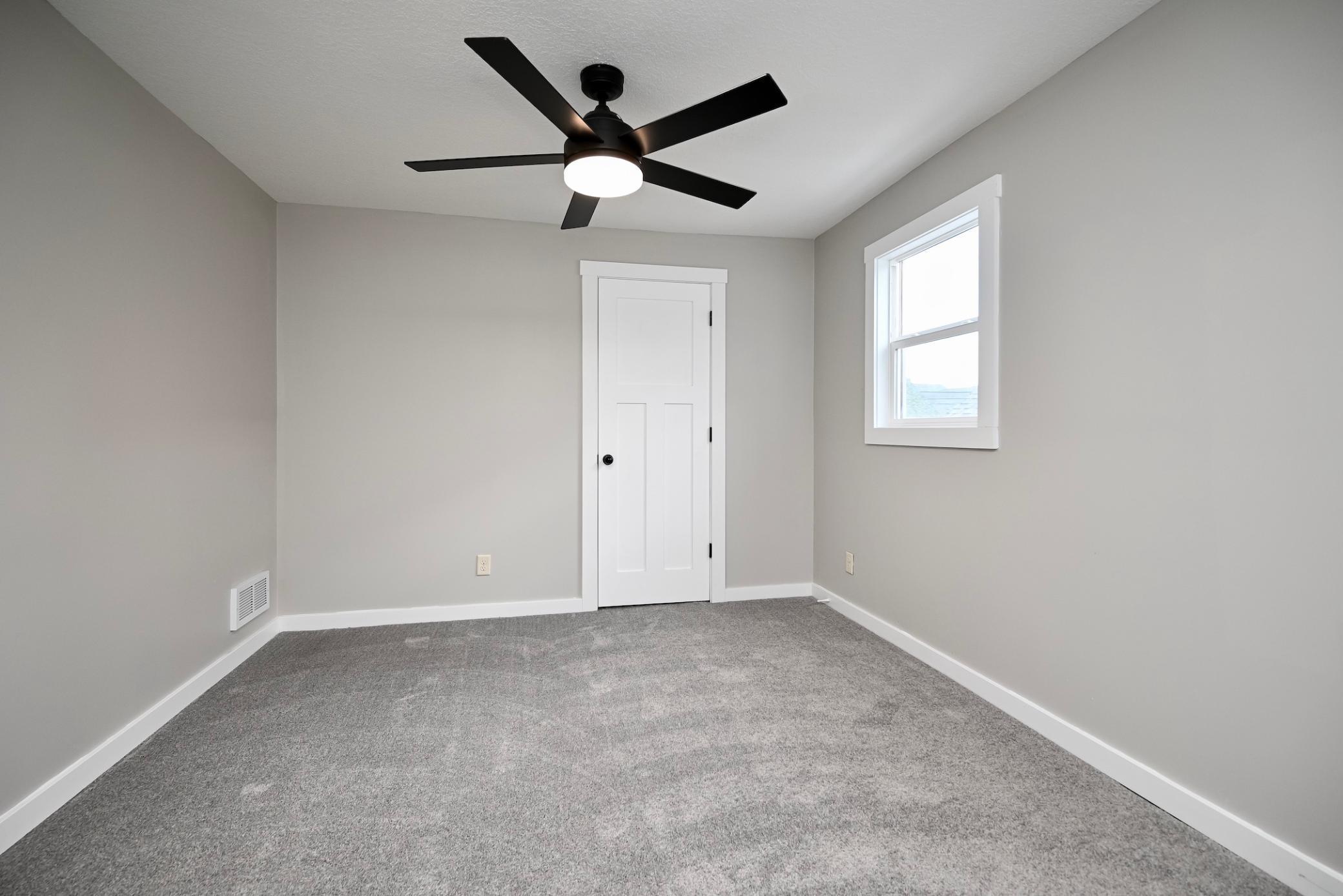 222 East 9th Street Winona, MN 55987 - Photo 20 of 29