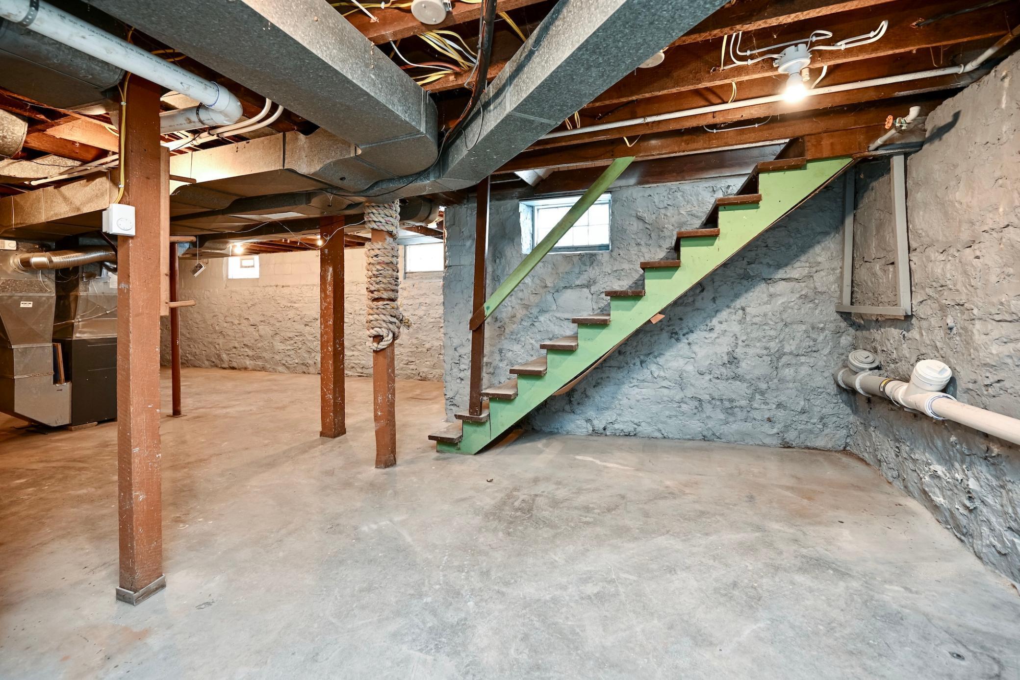 222 East 9th Street Winona, MN 55987 - Photo 23 of 29