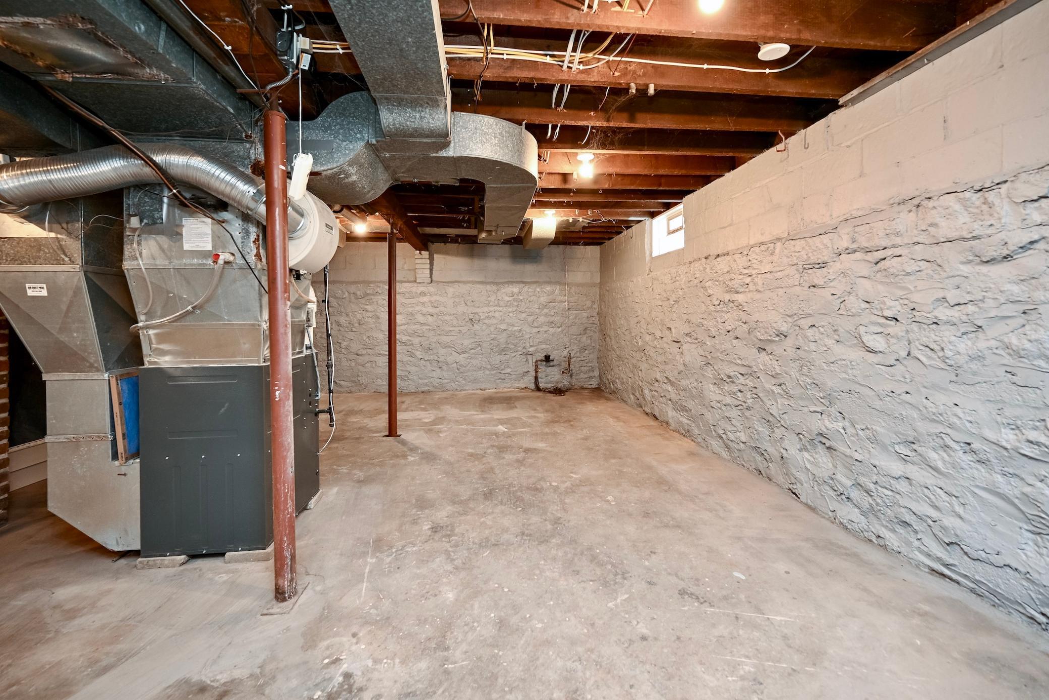 222 East 9th Street Winona, MN 55987 - Photo 24 of 29