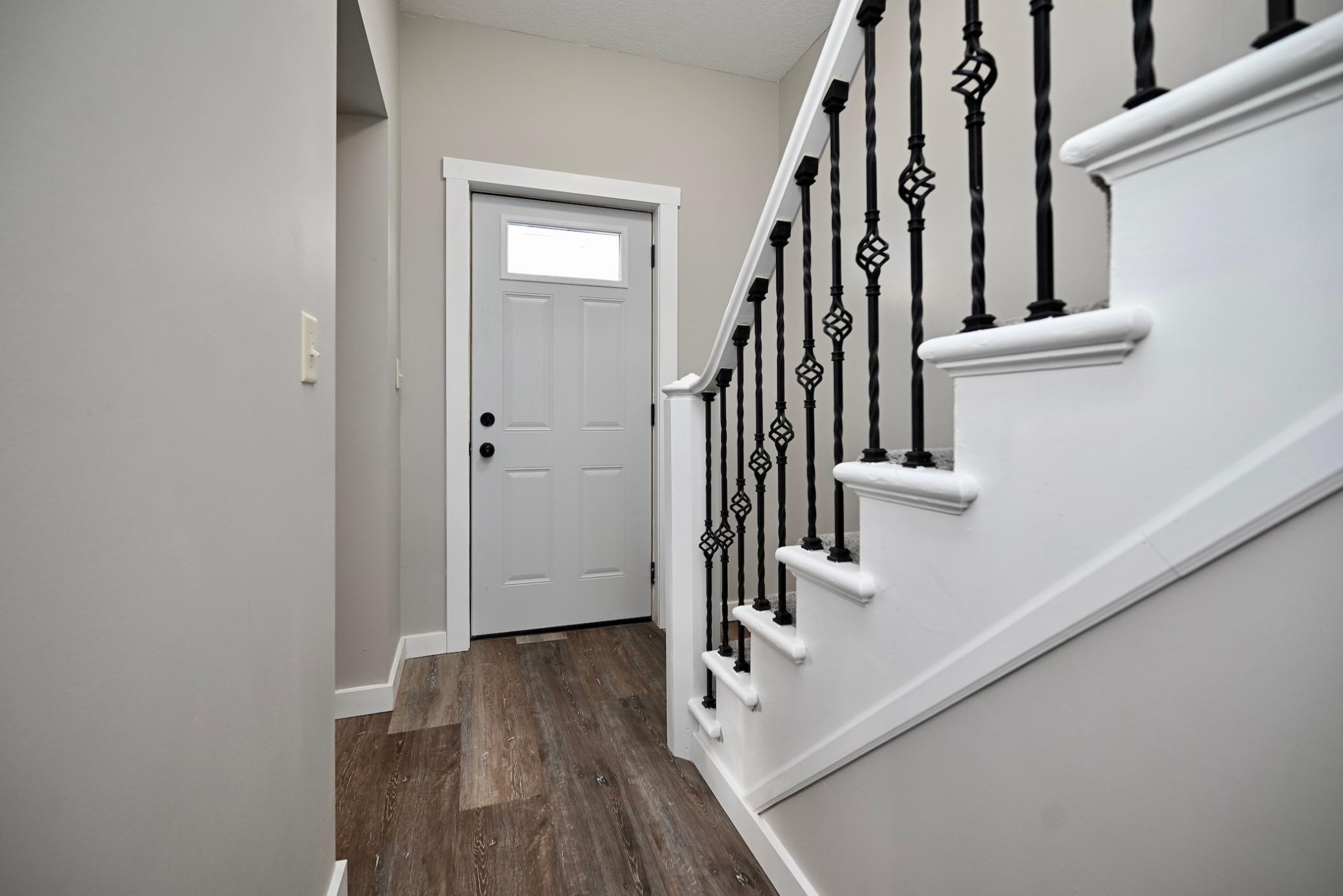 222 East 9th Street Winona, MN 55987 - Photo 4 of 29