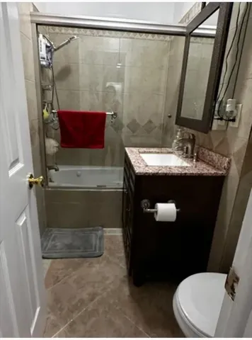 $800,000 | 33 Hamilton Avenue, Haverhill, MA 01830