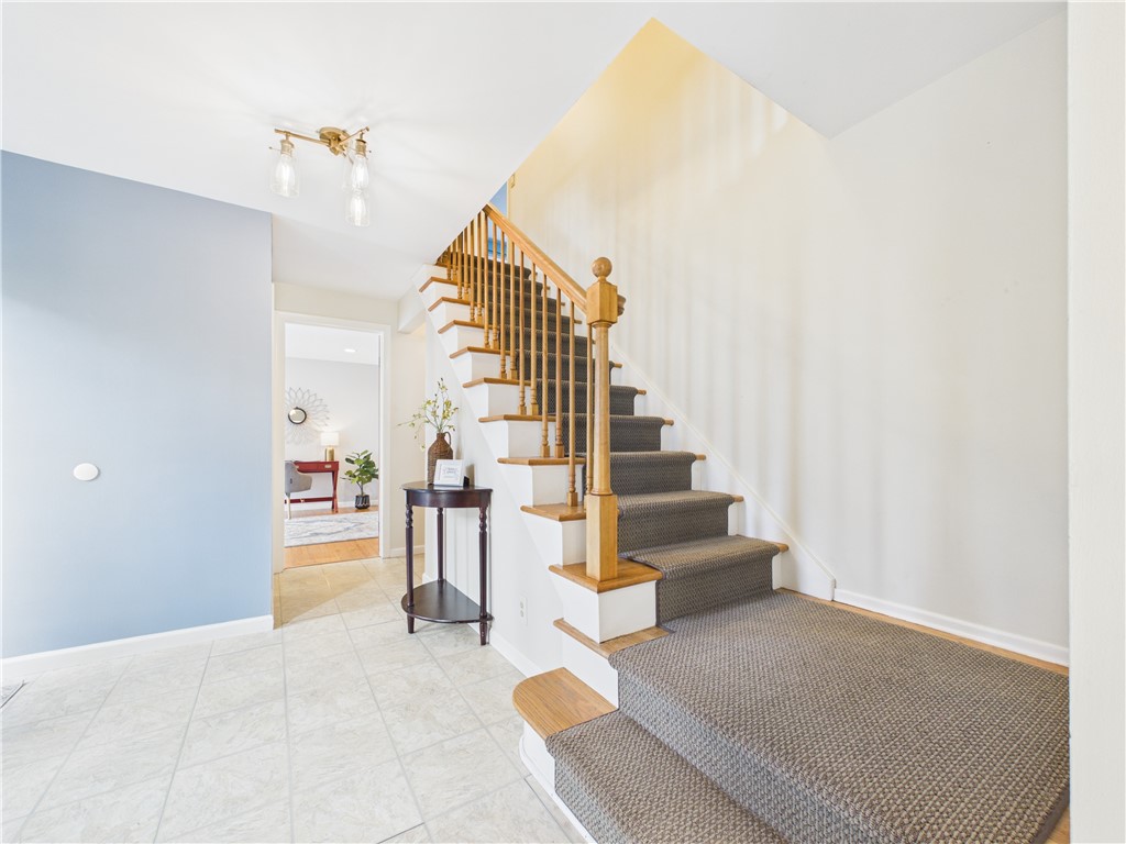 39 Wind Mill Road Pittsford, NY 14534 - Photo 3 of 50