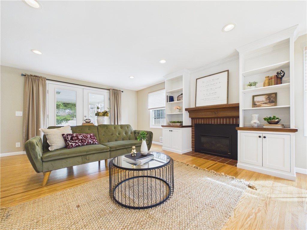 39 Wind Mill Road Pittsford, NY 14534 - Photo 5 of 50