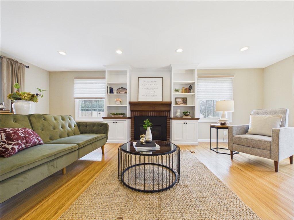 39 Wind Mill Road Pittsford, NY 14534 - Photo 7 of 50