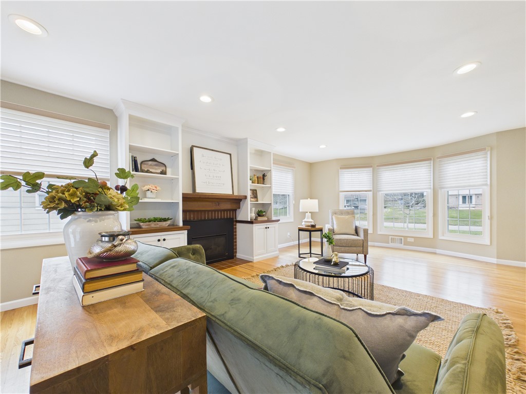 39 Wind Mill Road Pittsford, NY 14534 - Photo 8 of 50