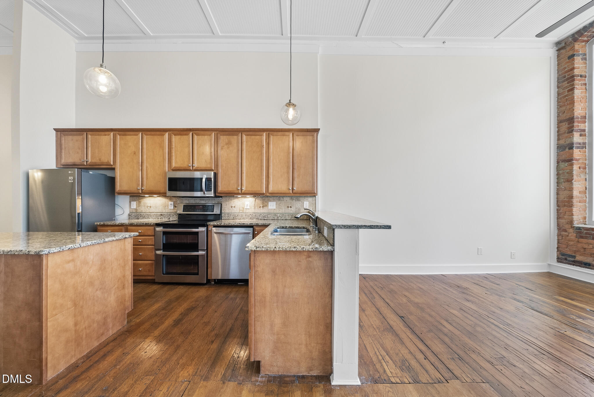 1535 Caraleigh Mills Court, Unit 118 Raleigh, NC 27603 - Photo 16 of 47 DSC06960