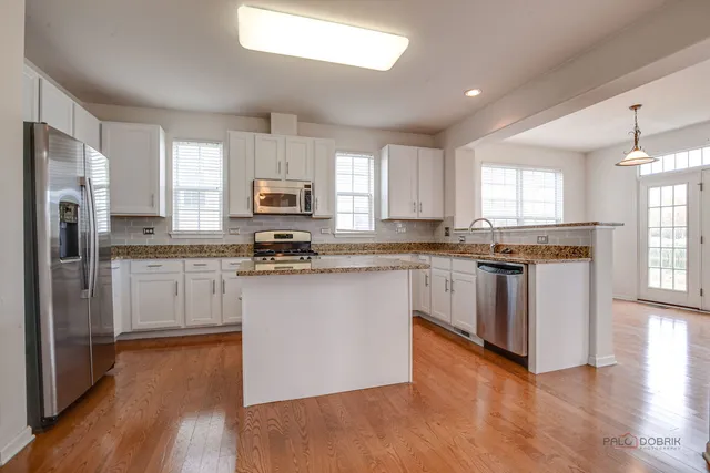 $514,900 | 3015 Monterey Lane, Wadsworth, IL 60083