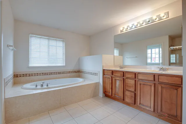 $514,900 | 3015 Monterey Lane, Wadsworth, IL 60083