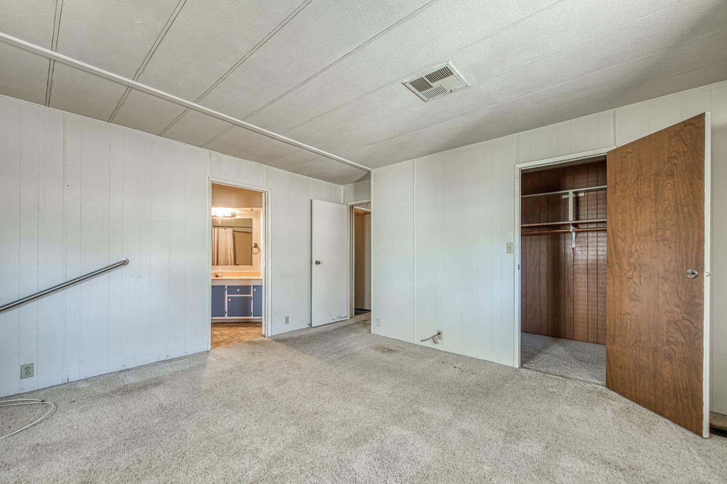 1300 West Olson Avenue, Unit 75 Reedley, CA 93654 - Photo 19 of 40 a view of empty room