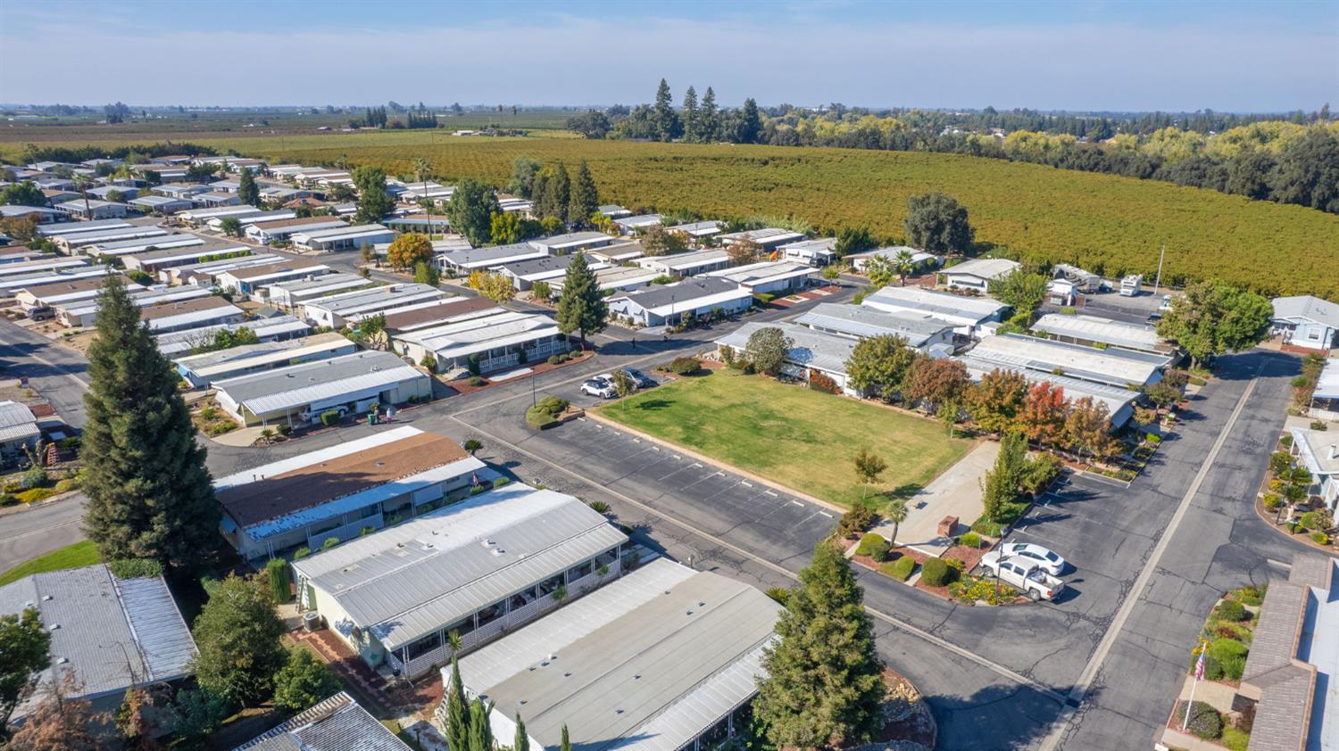 1300 West Olson Avenue, Unit 75 Reedley, CA 93654 - Photo 39 of 40 a picture of city view with lake view and mountain view