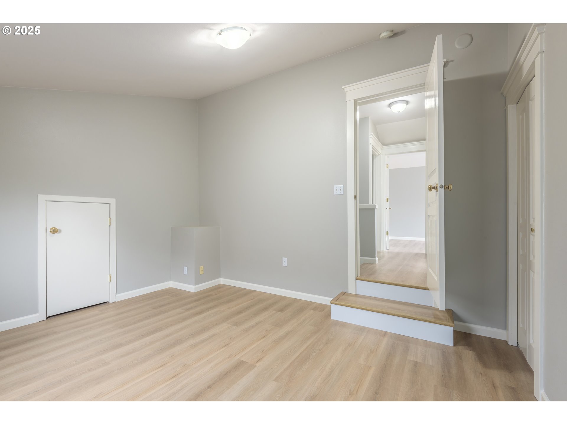 1507 Bogart Lane Eugene, OR 97401 - Photo 24 of 41 a view of an empty room