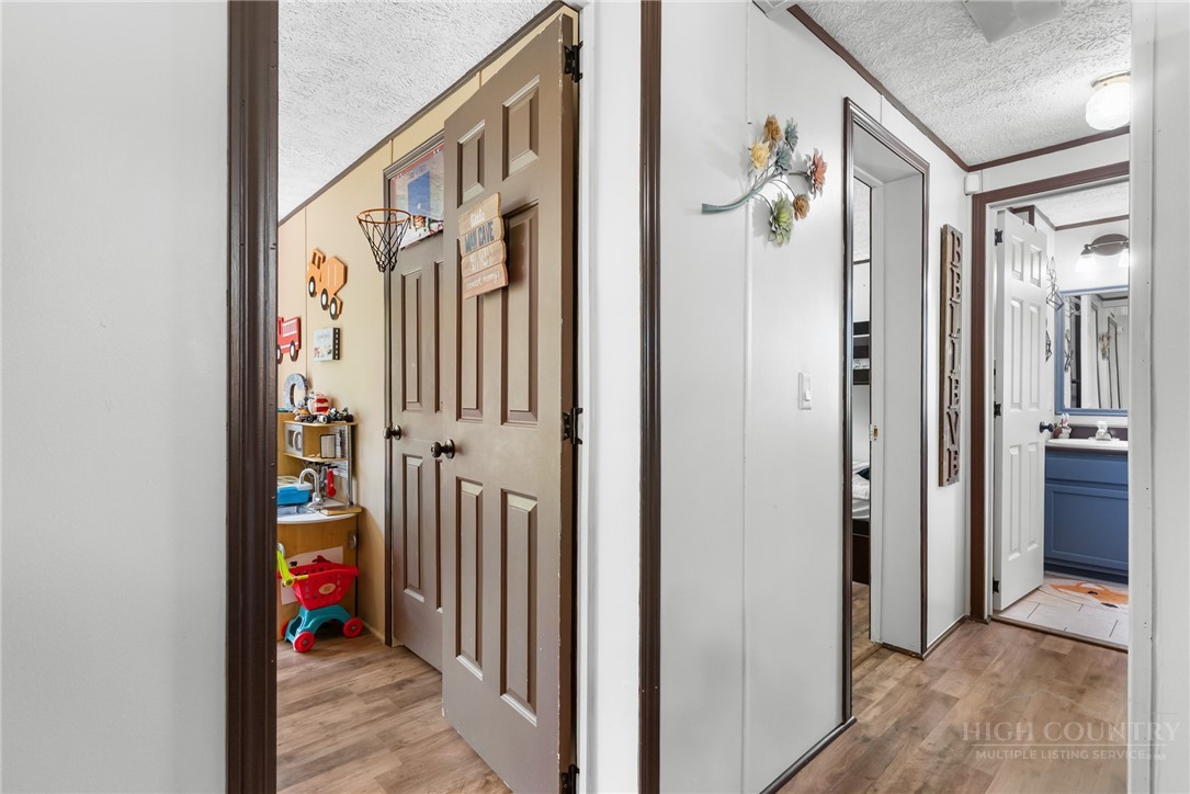 152 Pioneer Ridge Sparta, NC 28675 - Photo 25 of 48