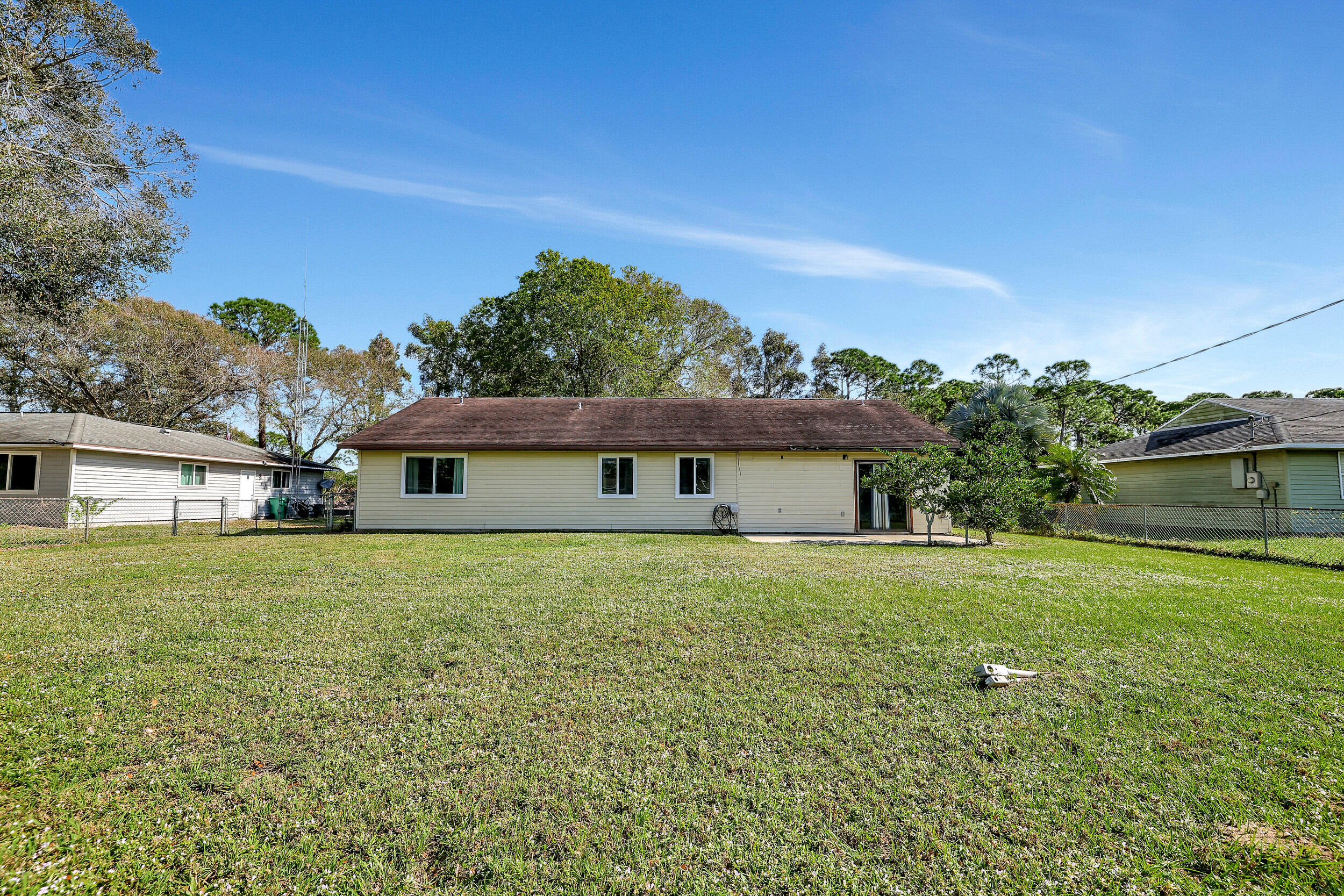 2807 South 27th Street Fort Pierce, FL 34981 - Photo 27 of 30 17_632a1229