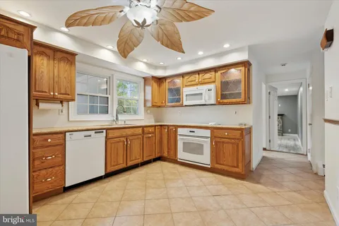 $785,000 | 600 Waynesfield Drive, Newtown Square, PA 19073