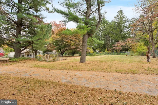 $785,000 | 600 Waynesfield Drive, Newtown Square, PA 19073